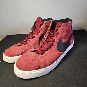 Nike SB Blazer Red Suede 2015 Size 11 631042-601